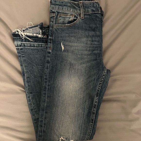 Zara Denim Size 4 Distressed, Skinny, frayed hem - Picture 3 of 3